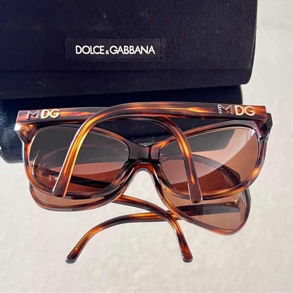 Dolce & Gabbana x Madonna Havana Brown Butterfly Sunglasses DG4097 677/13 - Picture 9 of 10